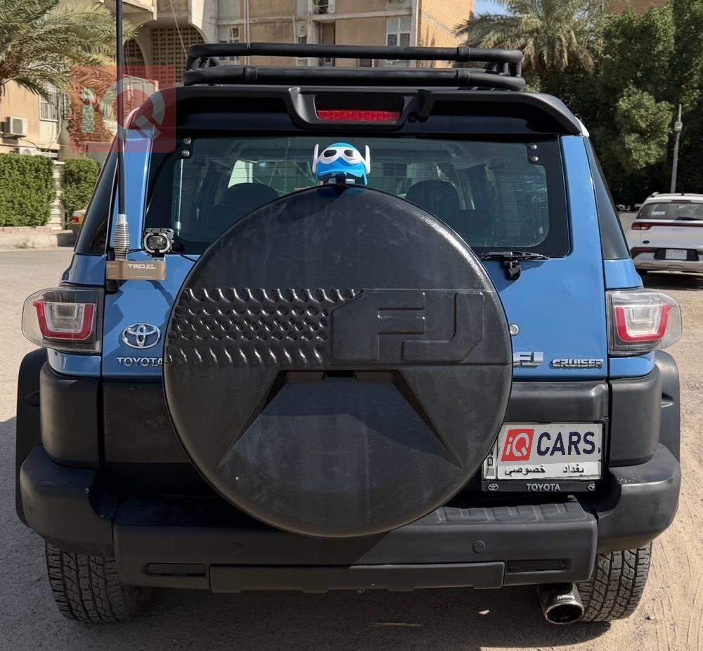 تويوتا FJ كروزر